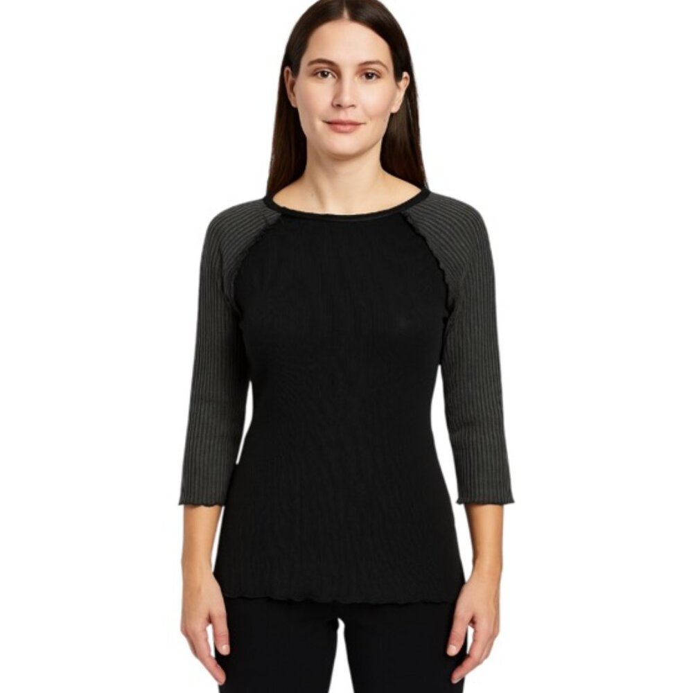 Soft Surroundings Small Grey Crepe Thermal 3/4  Sleeve Top